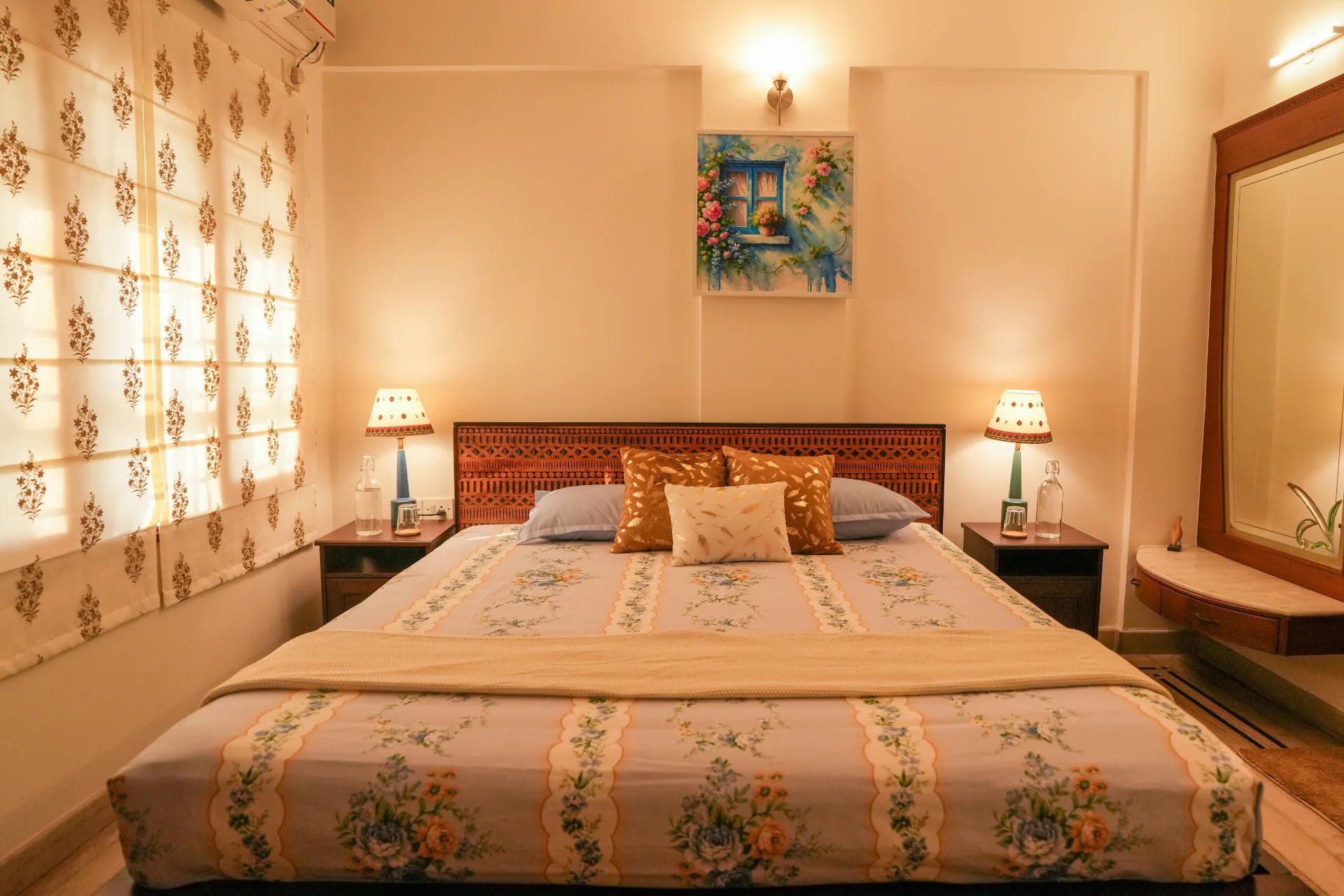 Corporate Stay Bangalore: Serviced Apts vs Luxury Hotels