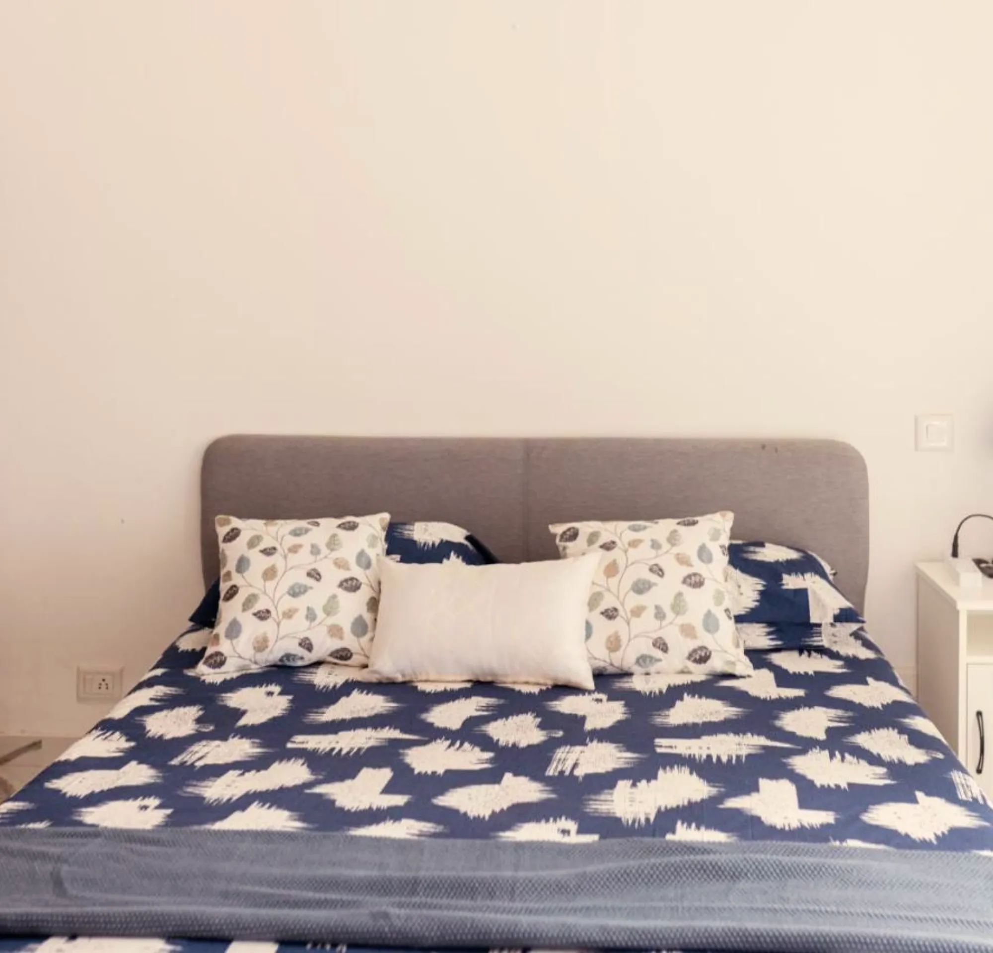 Room Size - 12*11